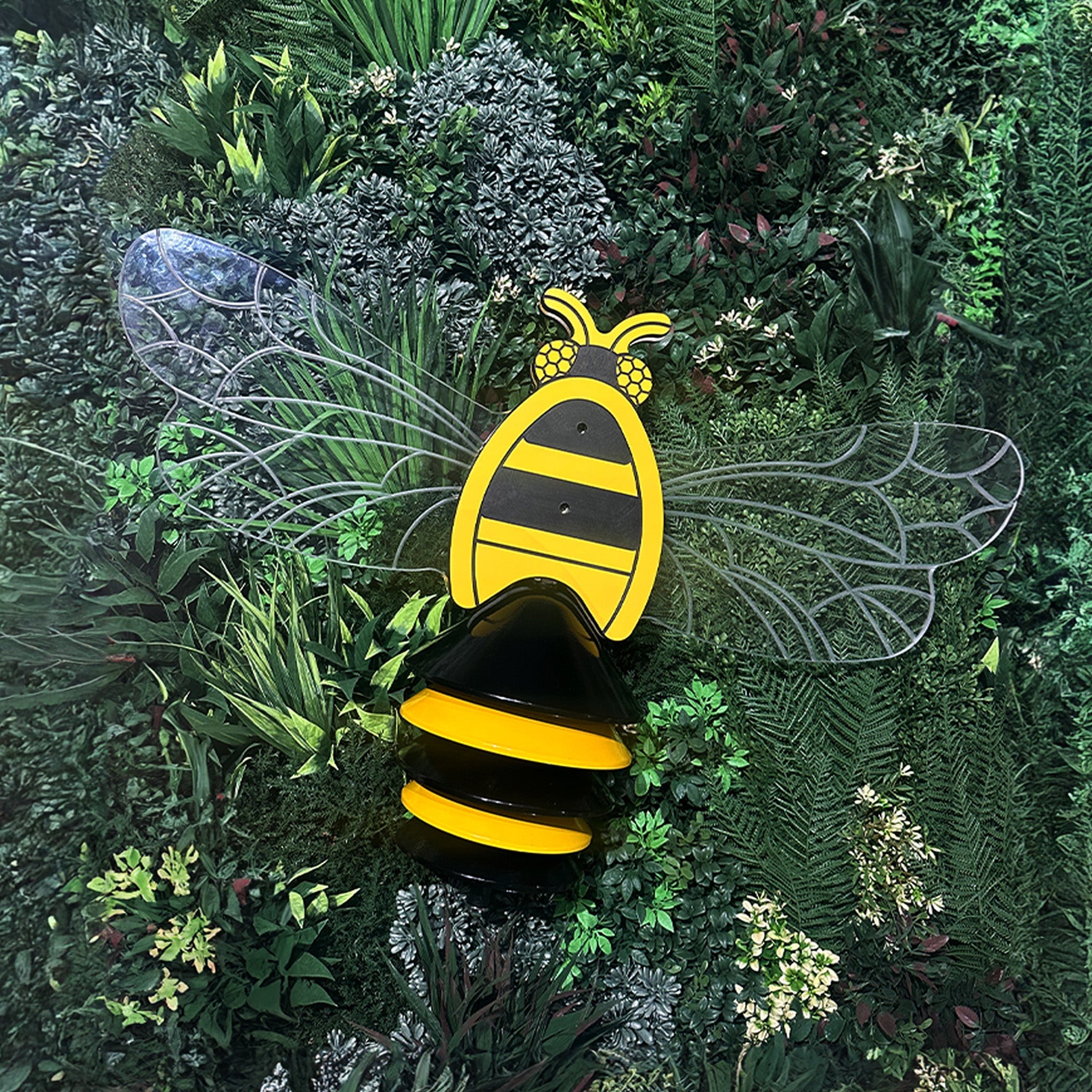 Percussion Play bumblebee – Wall fix
