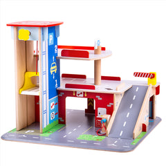 Park & Play Garage (3 Years +)