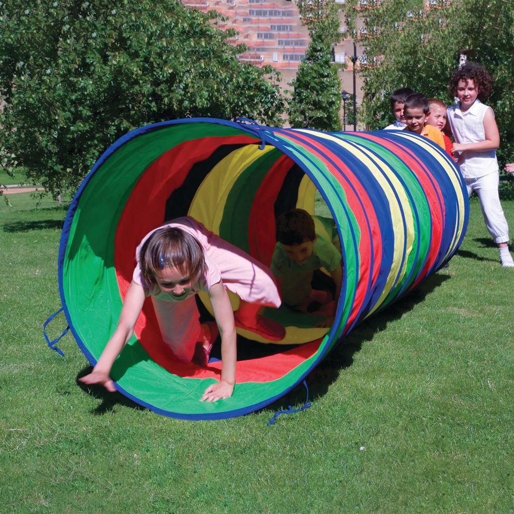 GIANT TUNNEL 3.7M X 900MM DIA.