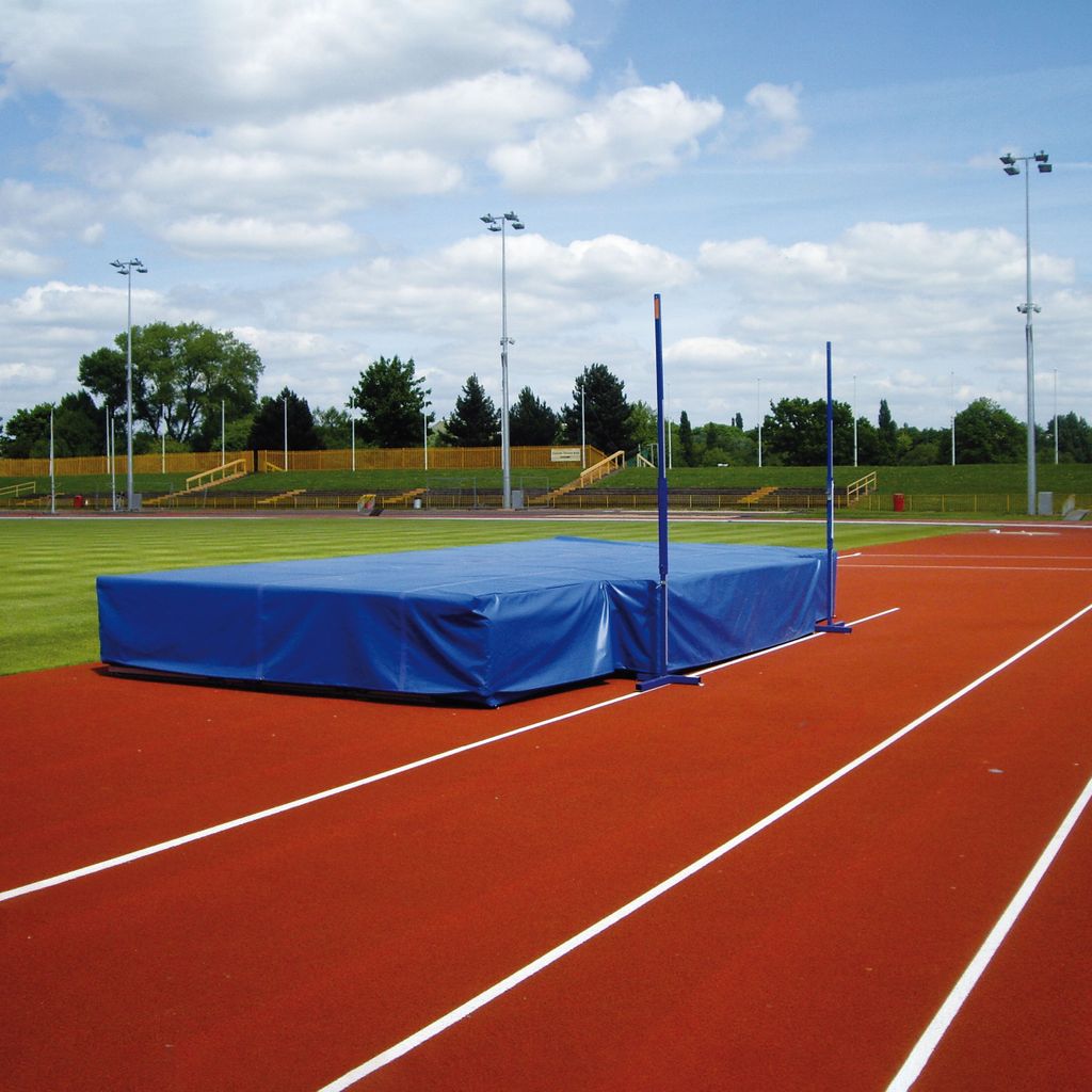 CLUB HIGH JUMP LANDING AREA AND PVC COVERALL,5M X 2.5M X 510MM C-W CUT-OUTS