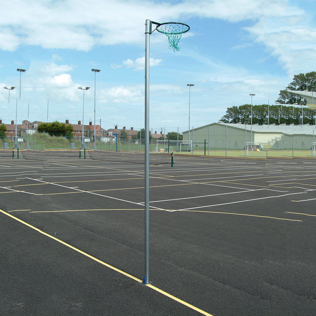 SOCKETED NETBALL POSTS C-W 16MM RING-NET, NB3R, GREEN, 300MM SOCKET