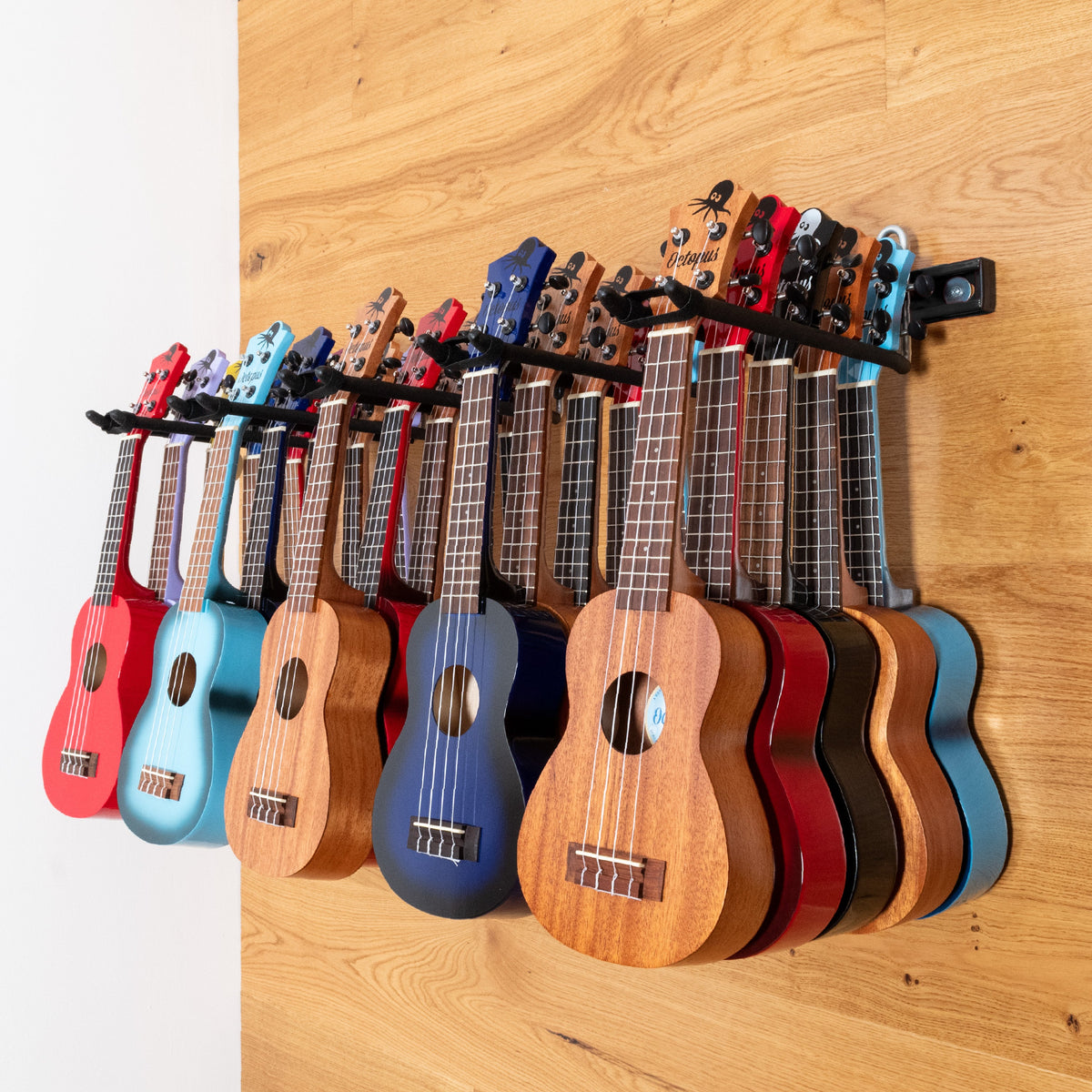 Ukulele wall hanger for up to 25 ukuleles – Black