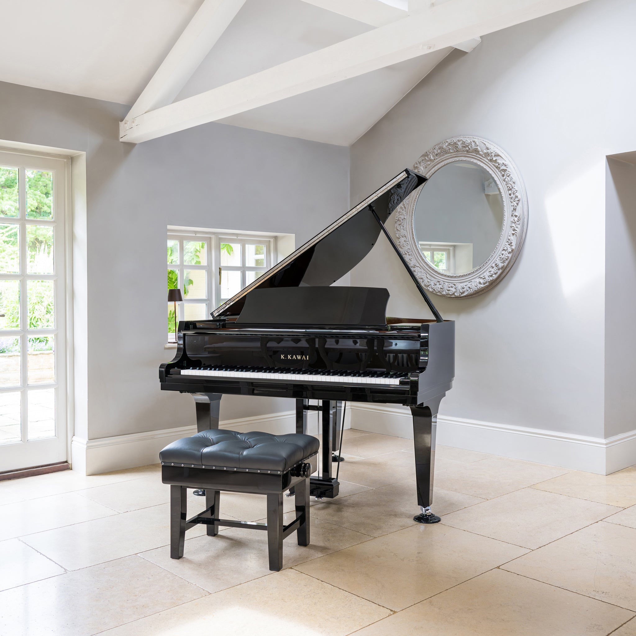 Kawai GL-10 grand piano – Polished Ebony, Chrome Fittings