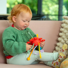 SILISOFT ZIP PULL TOY (RAINBOW), EACH
