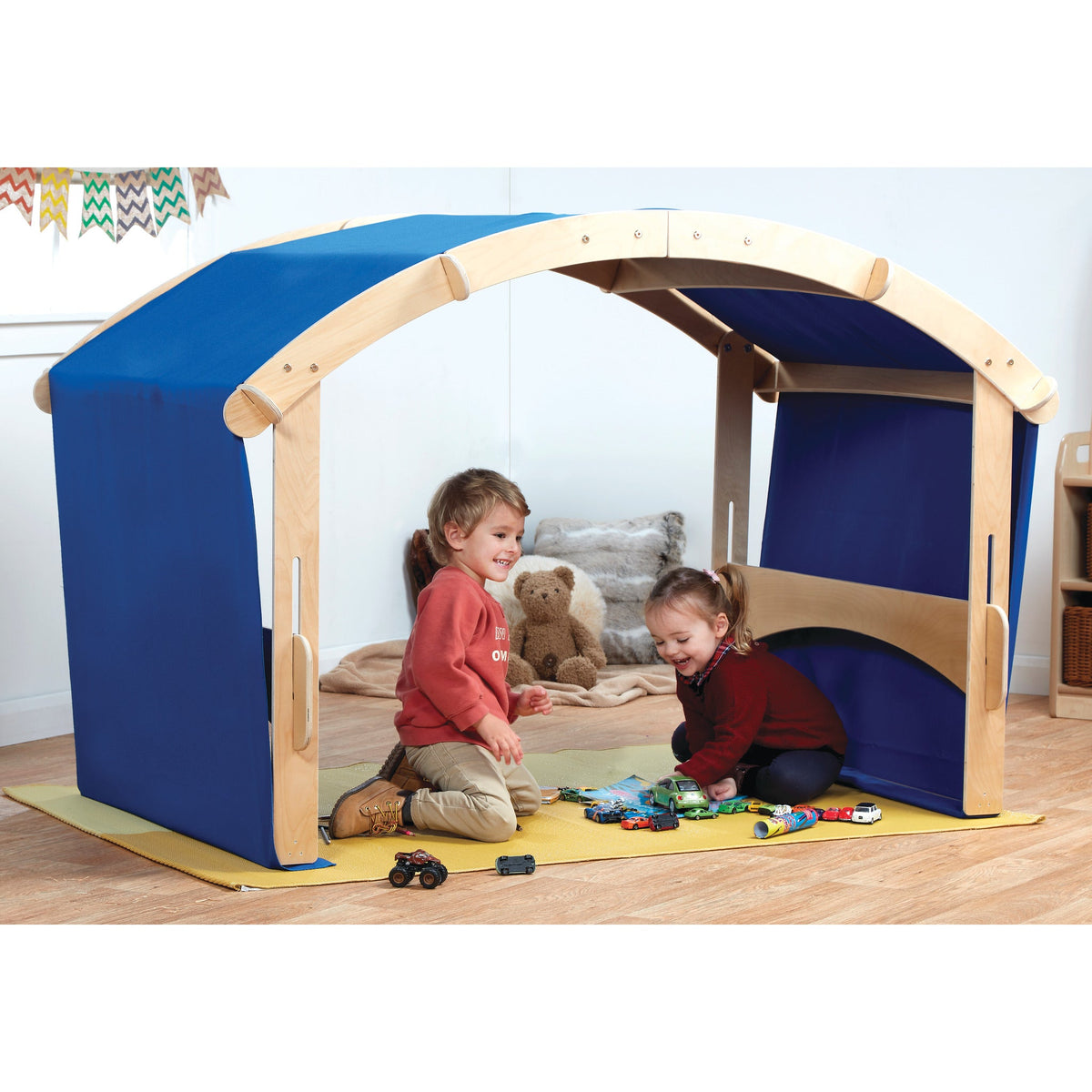 Indoor-Outdoor Folding Den