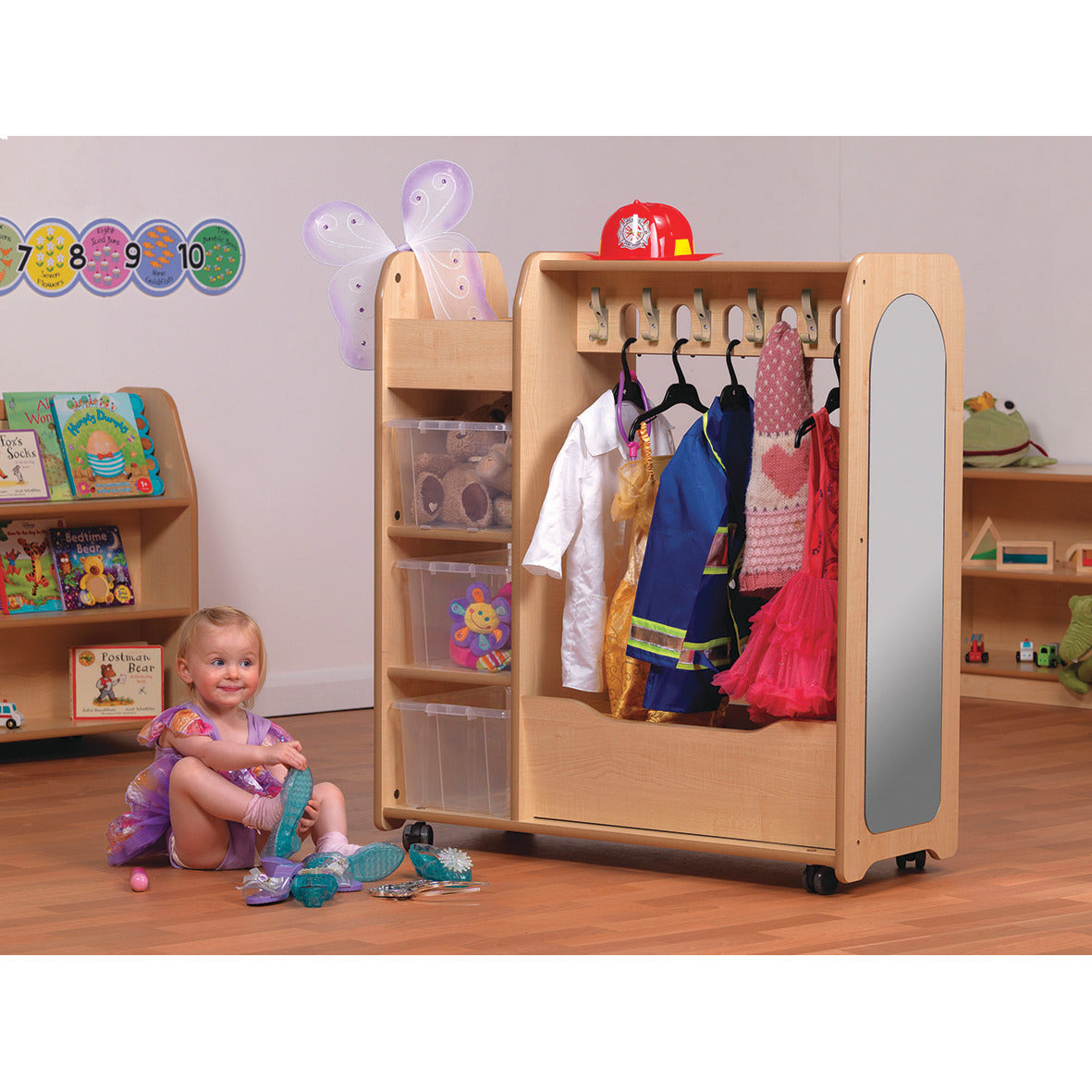 Mobile Dressing Up Unit