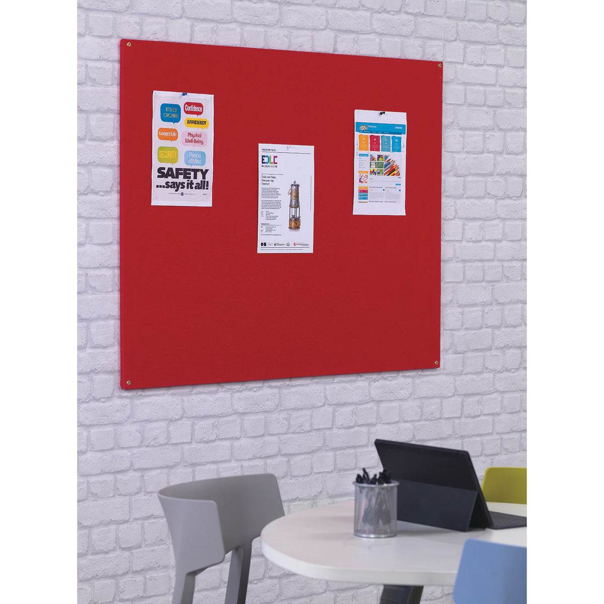 Felt Noticeboard 1200X1200Mm Red