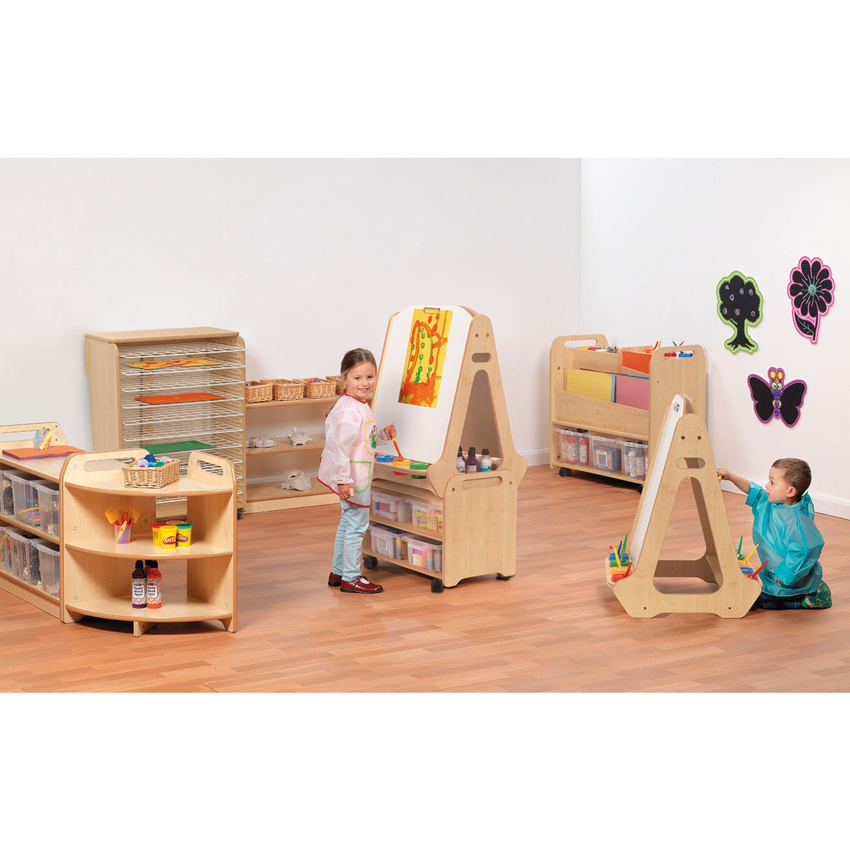 Tall Unit+Mirror B With 6 Clear Tubs