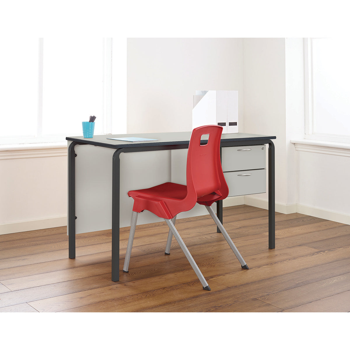 Metalliform Teacher's Desk