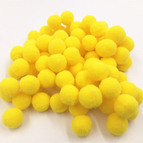 SCO POM POMS YELLOW 5 DIFFERENT SIZES 100PCS -Min Qty 12