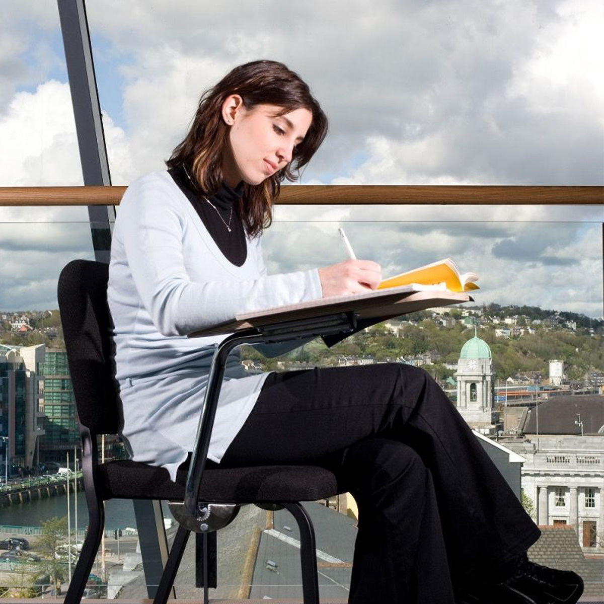 Wenger Student chair folding tablet arm – Right hand