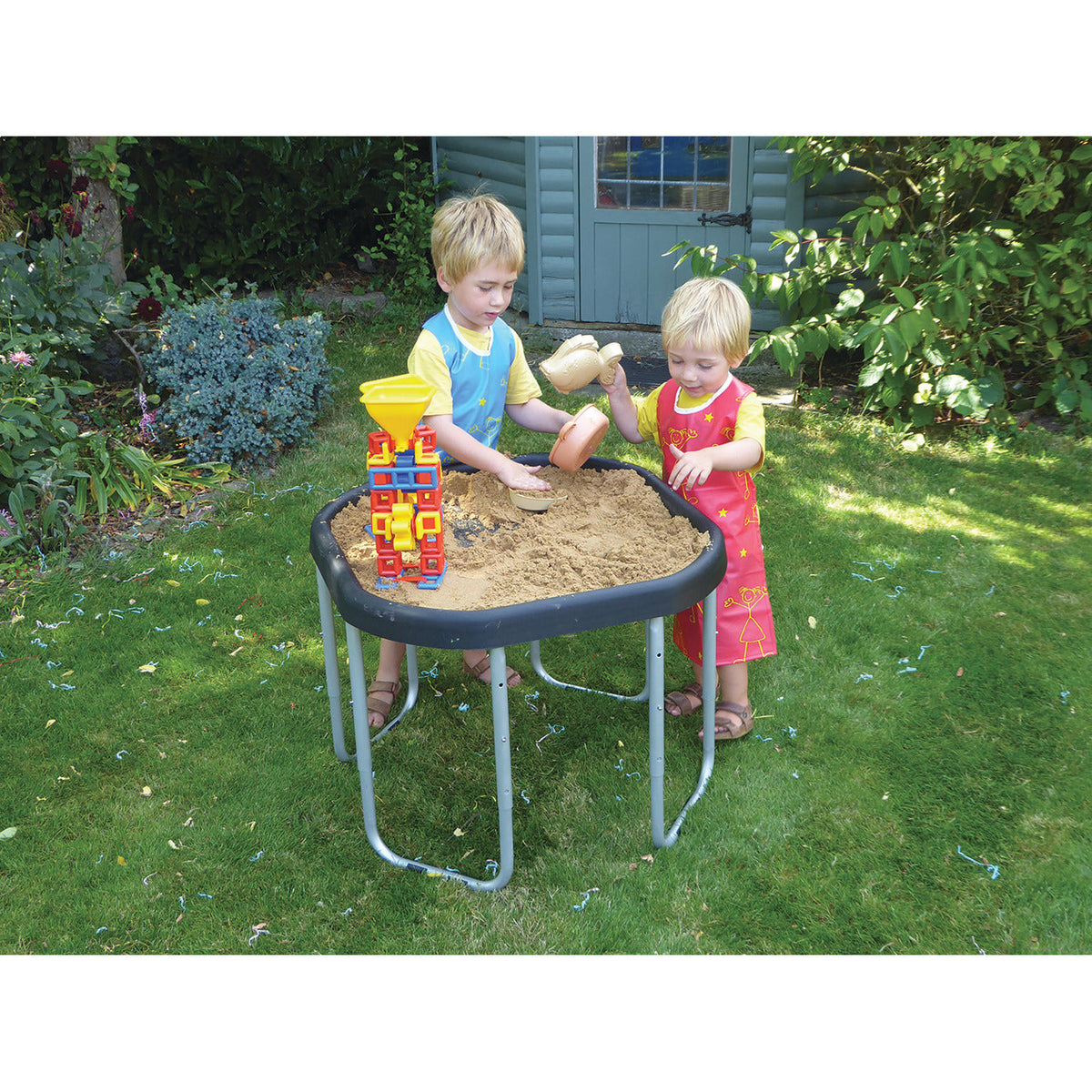 Mini Tuff Tray With Stand & Cover
